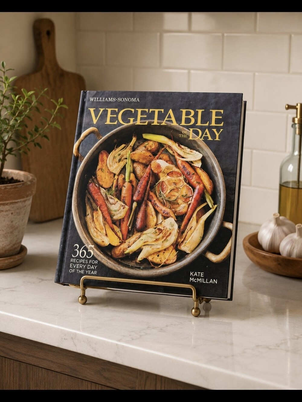 Williams Sonoma Vegetable of the Day Cookbook 365 Recepies For Each Day